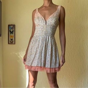 Free People 🌸 RARE Dazzling Ditsy Floral Dress in apricot: Size 8 VINTAGE
